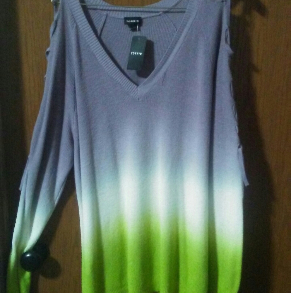 Torrid Springtime Green Ombre Lace Up Top